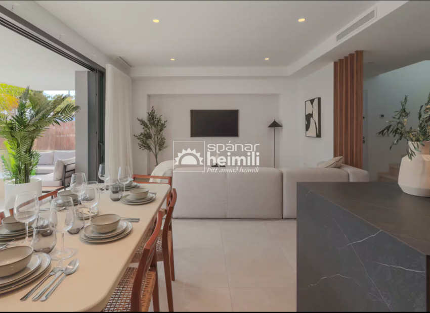 Videresalg - Villa -
Santa Rosalia