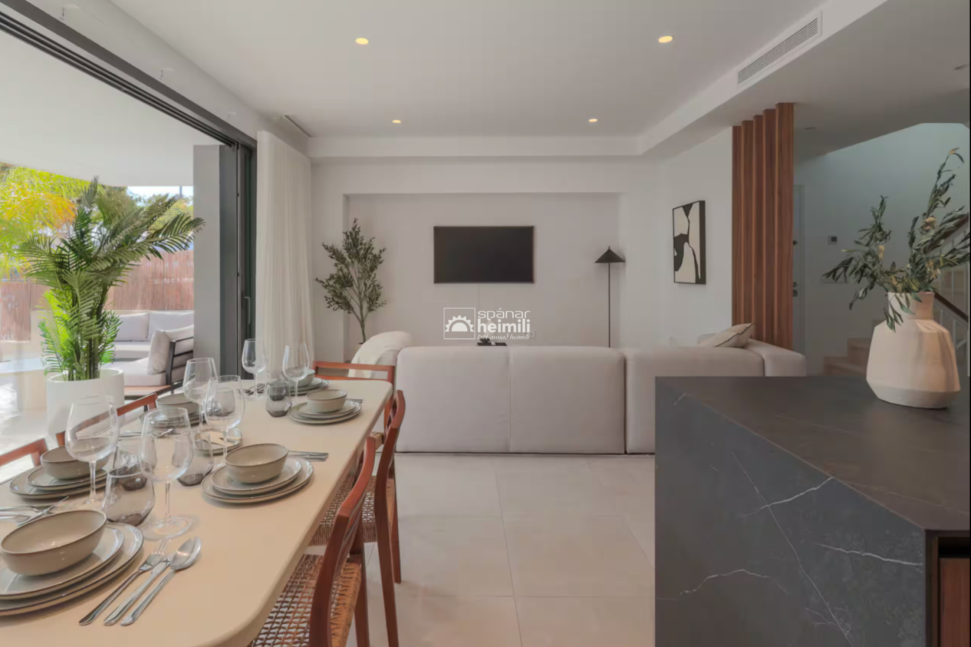 Videresalg - Villa -
Santa Rosalia