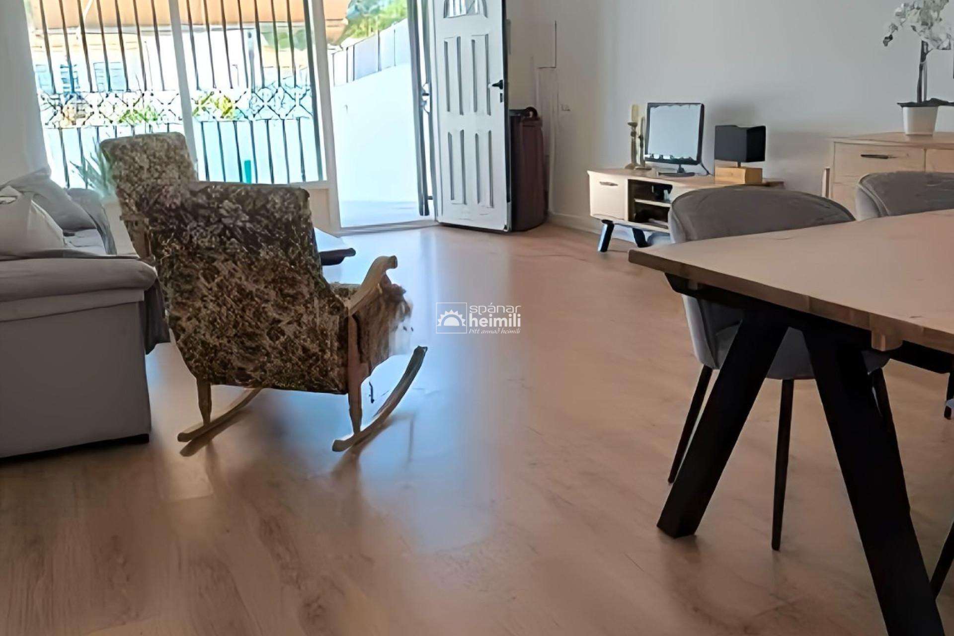 Videresalg - Villa -
Torrevieja