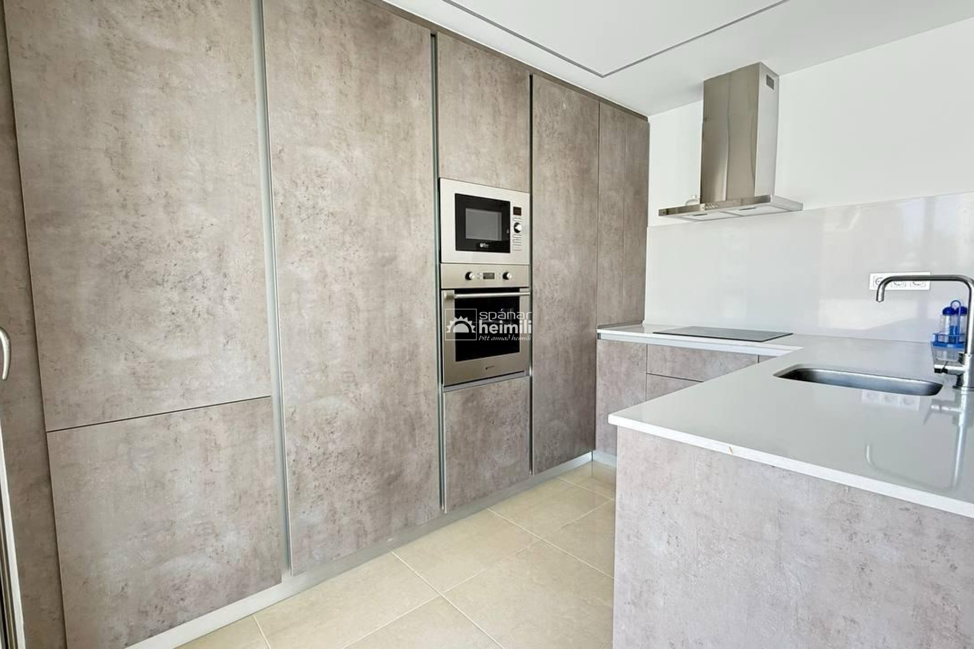 Videresalg - Villa -
Villamartin