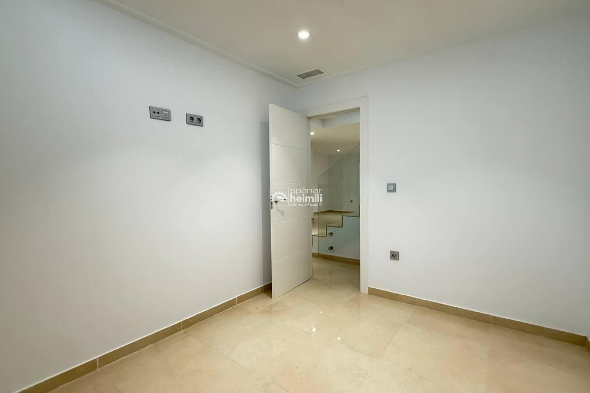 Videresalg - Villa -
Villamartin