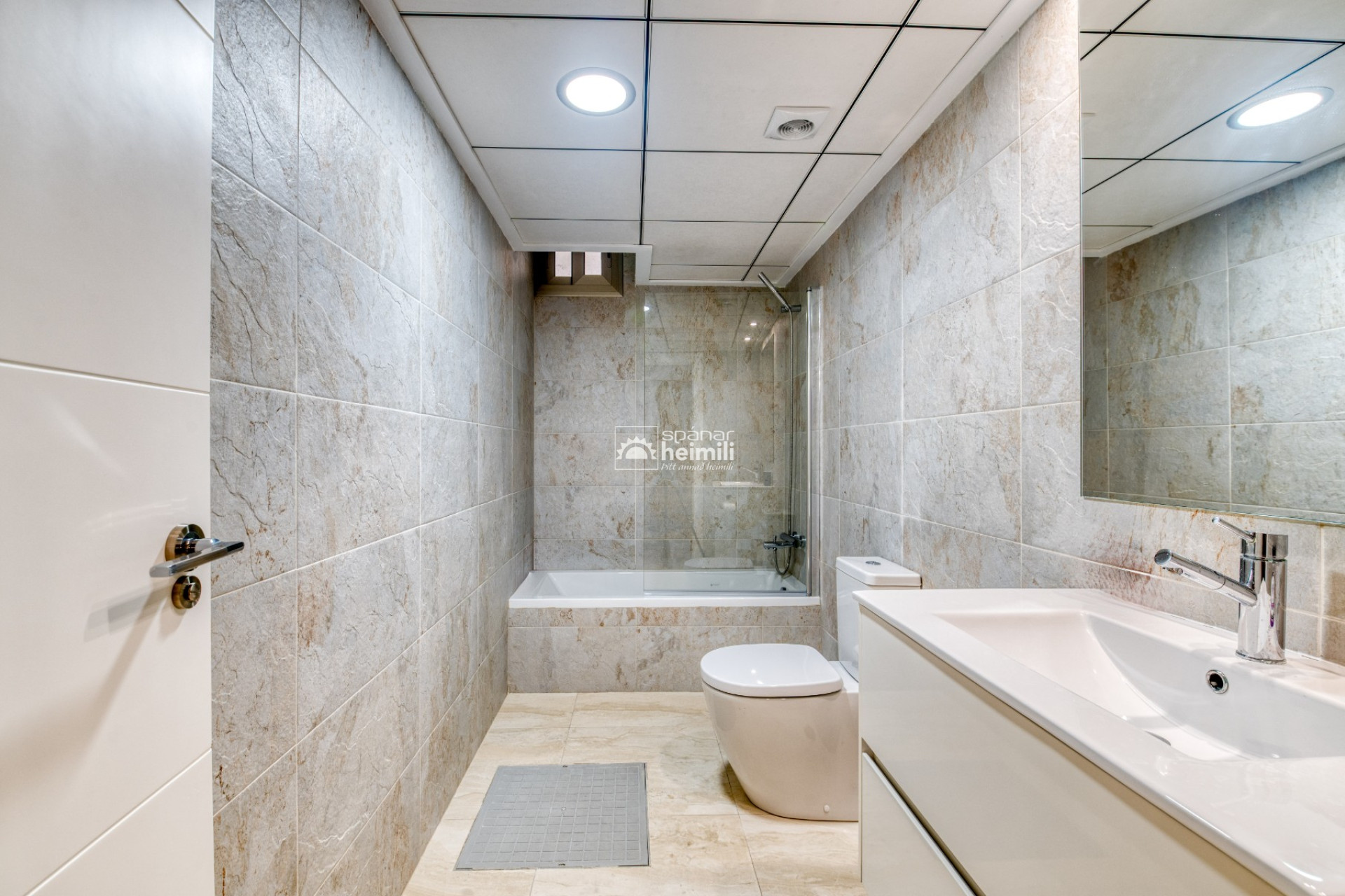 Videresalg - Villa -
Villamartin