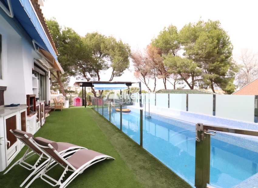 Videresalg -  -
Villamartin