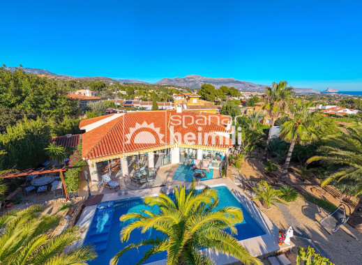 Villa - Herverkoop -
            La Nucia/Polop - 4032