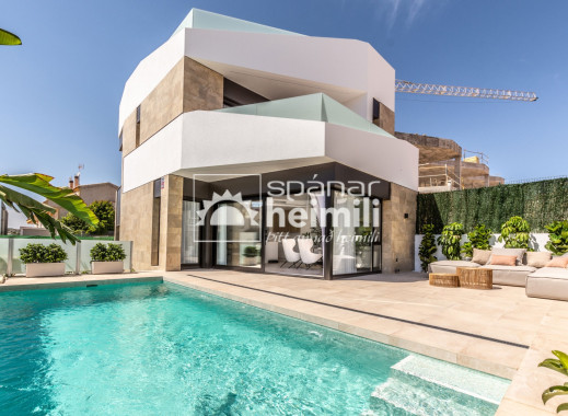 Villa - Nouvelle construction -
            Los Altos/Los Balcones - 2013