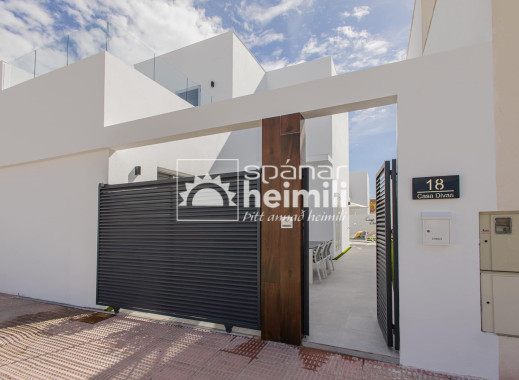 Villa - Nybyggeri -
            Daya Nueva/Dolores - 2229