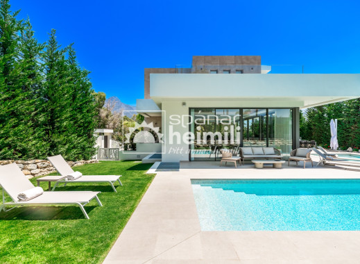 Villa - Obra nueva -
            Málaga/Marbella - 3011