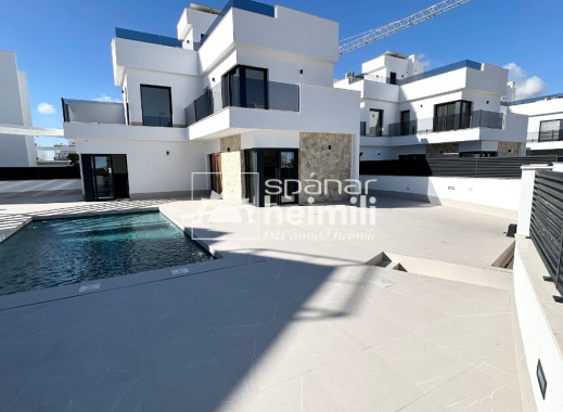 Villa - Videresalg - Santa Rosalia -
                Santa Rosalia