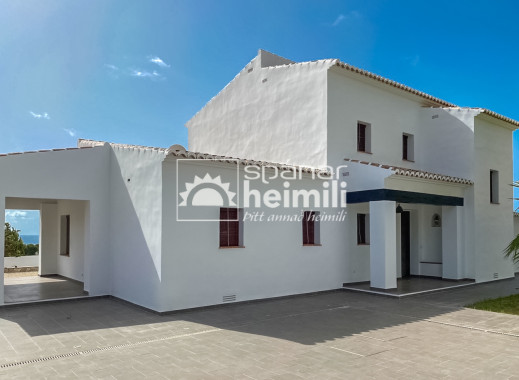 Herverkoop - Villa -
Moraira