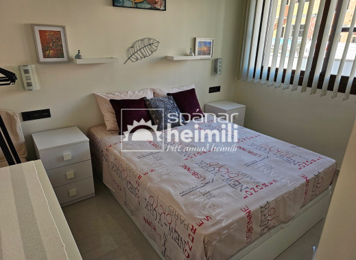 Herverkoop - Appartement in tweewoonst -
Torrevieja