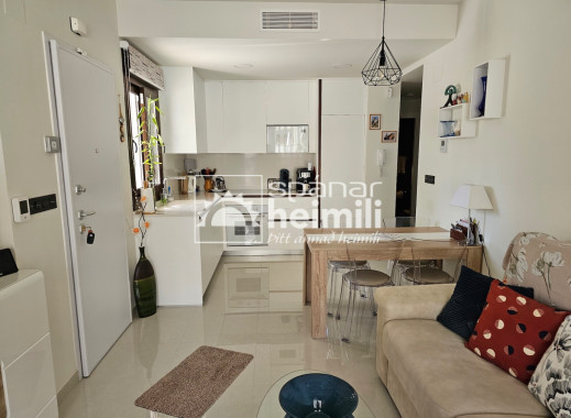 Herverkoop - Appartement in tweewoonst -
Torrevieja