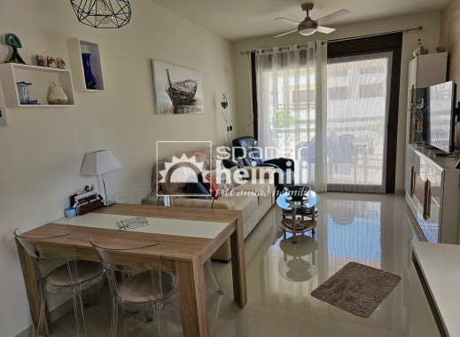 Herverkoop - Appartement in tweewoonst -
Torrevieja