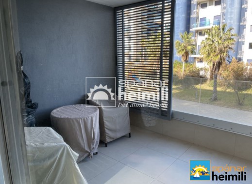 Resale - Apartment -
Punta Prima