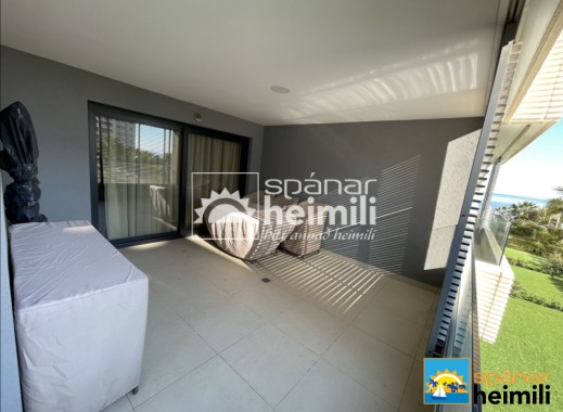 Resale - Apartment -
Punta Prima