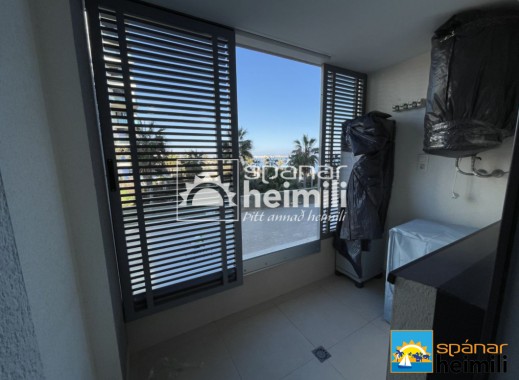 Resale - Apartment -
Punta Prima