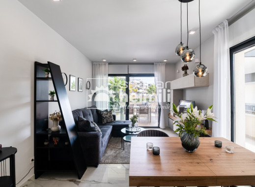 Reventa - Apartamento -
Playa flamenca