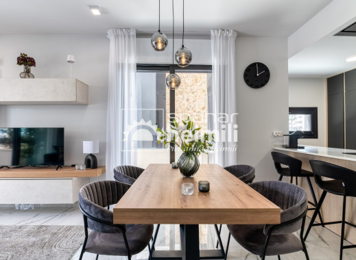 Reventa - Apartamento -
Playa flamenca