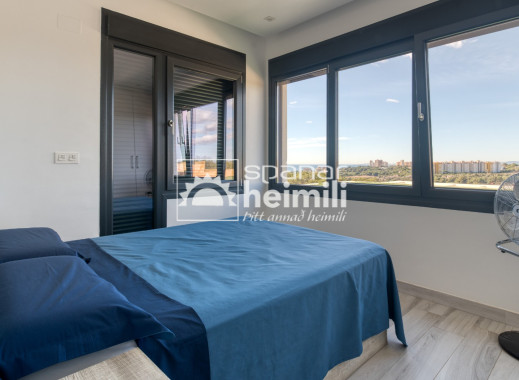 Endursala - Einbýli -
Cabo Roig