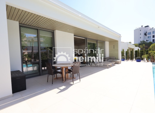 Endursala - Einbýli -
Las Colinas