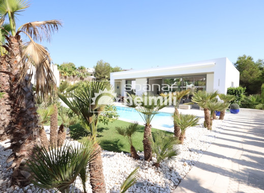 Endursala - Einbýli -
Las Colinas