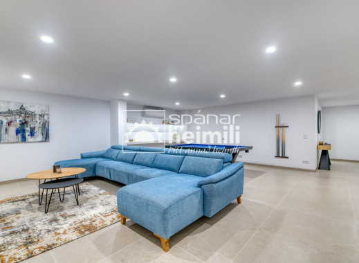 Reventa - Villa -
Las Colinas