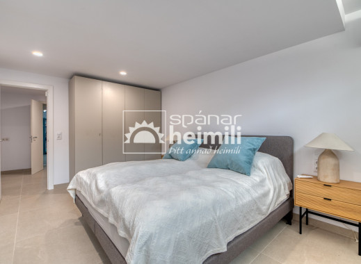 Reventa - Villa -
Las Colinas