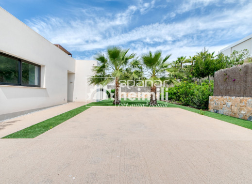 Reventa - Villa -
Las Colinas