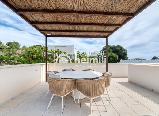 Reventa - Villa -
Las Colinas