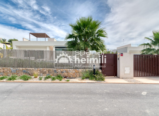 Reventa - Villa -
Las Colinas