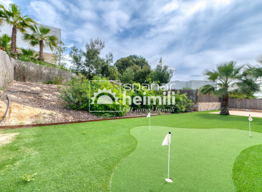 Reventa - Villa -
Las Colinas