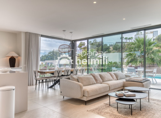 Reventa - Villa -
Las Colinas