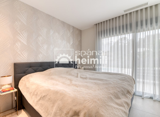 Reventa - Villa -
Las Colinas