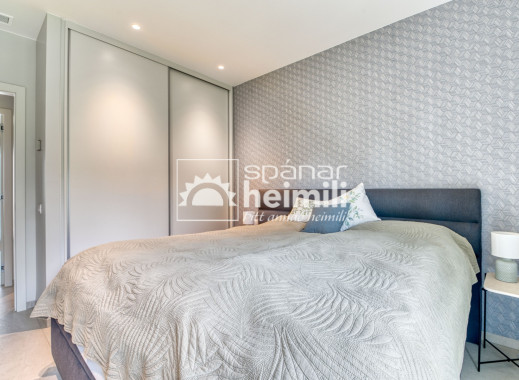 Reventa - Villa -
Las Colinas