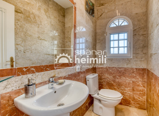 Reventa - Villa -
Campoamor/Las Ramblas