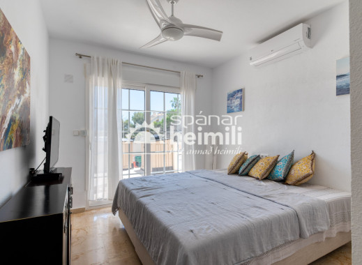 Reventa - Villa -
Campoamor/Las Ramblas