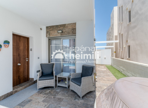 Endursala - Einbýli -
Villamartin