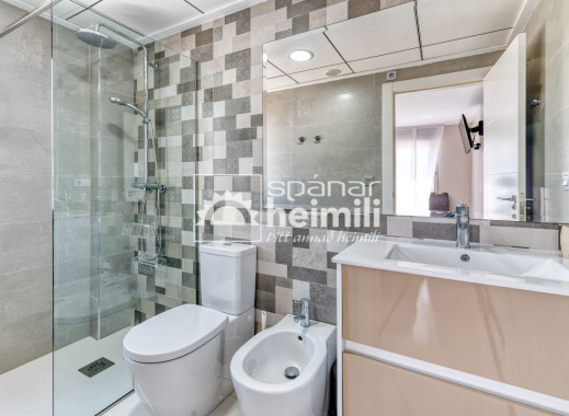 Endursala - Einbýli -
Villamartin