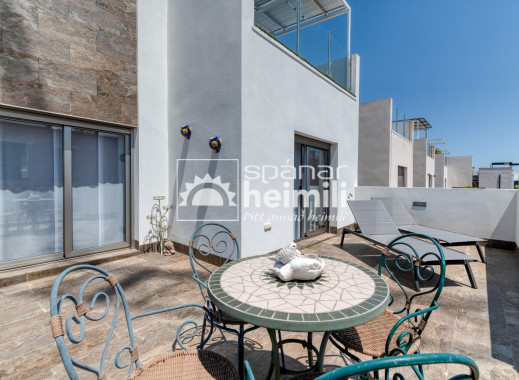 Endursala - Einbýli -
Villamartin