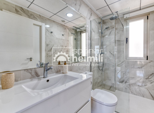 Endursala - Einbýli -
Villamartin