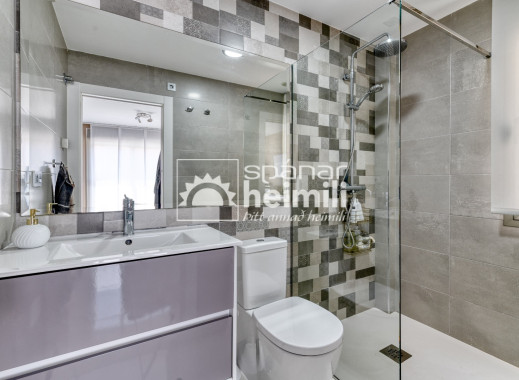 Endursala - Einbýli -
Villamartin