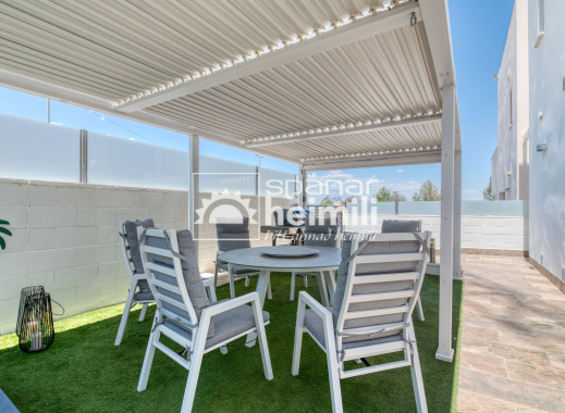 Endursala - Einbýli -
Villamartin