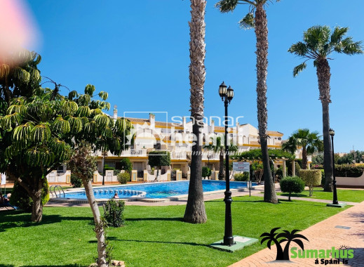 Revente - Mitoyenne -
Cabo Roig