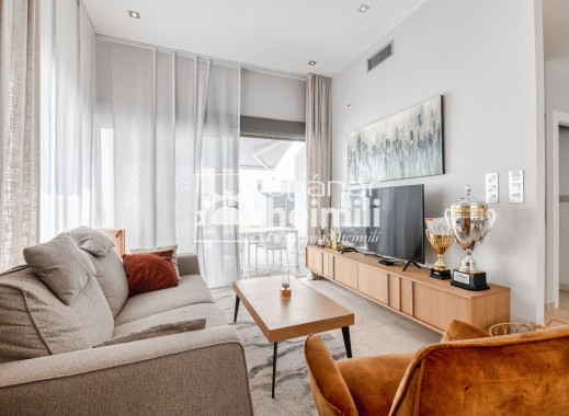 Endursala - Einbýli -
Villamartin