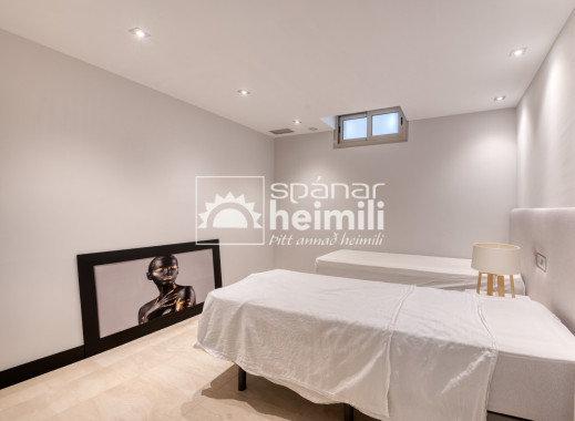 Endursala - Einbýli -
Villamartin