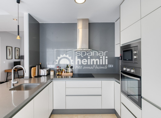 Endursala - Einbýli -
Villamartin