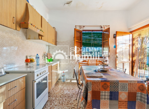 Endursala - Sveitabýli -
Orihuela - Orihuelaborg og nærsvæði