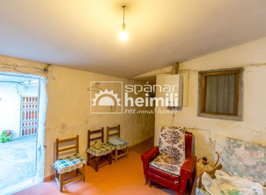 Endursala - Sveitabýli -
Orihuela - Orihuelaborg og nærsvæði