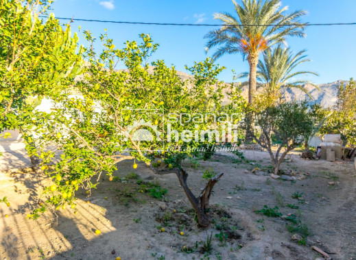 Endursala - Sveitabýli -
Orihuela - Orihuelaborg og nærsvæði