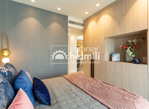 Obra nueva - Casa semi-adosada -
La Finca