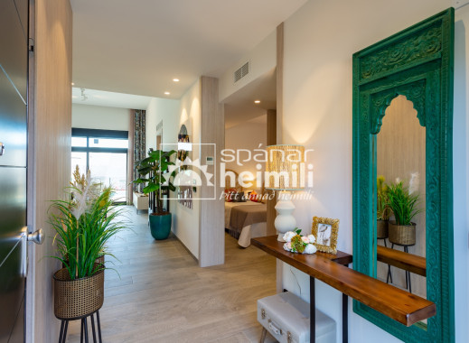 Obra nueva - Casa semi-adosada -
La Finca